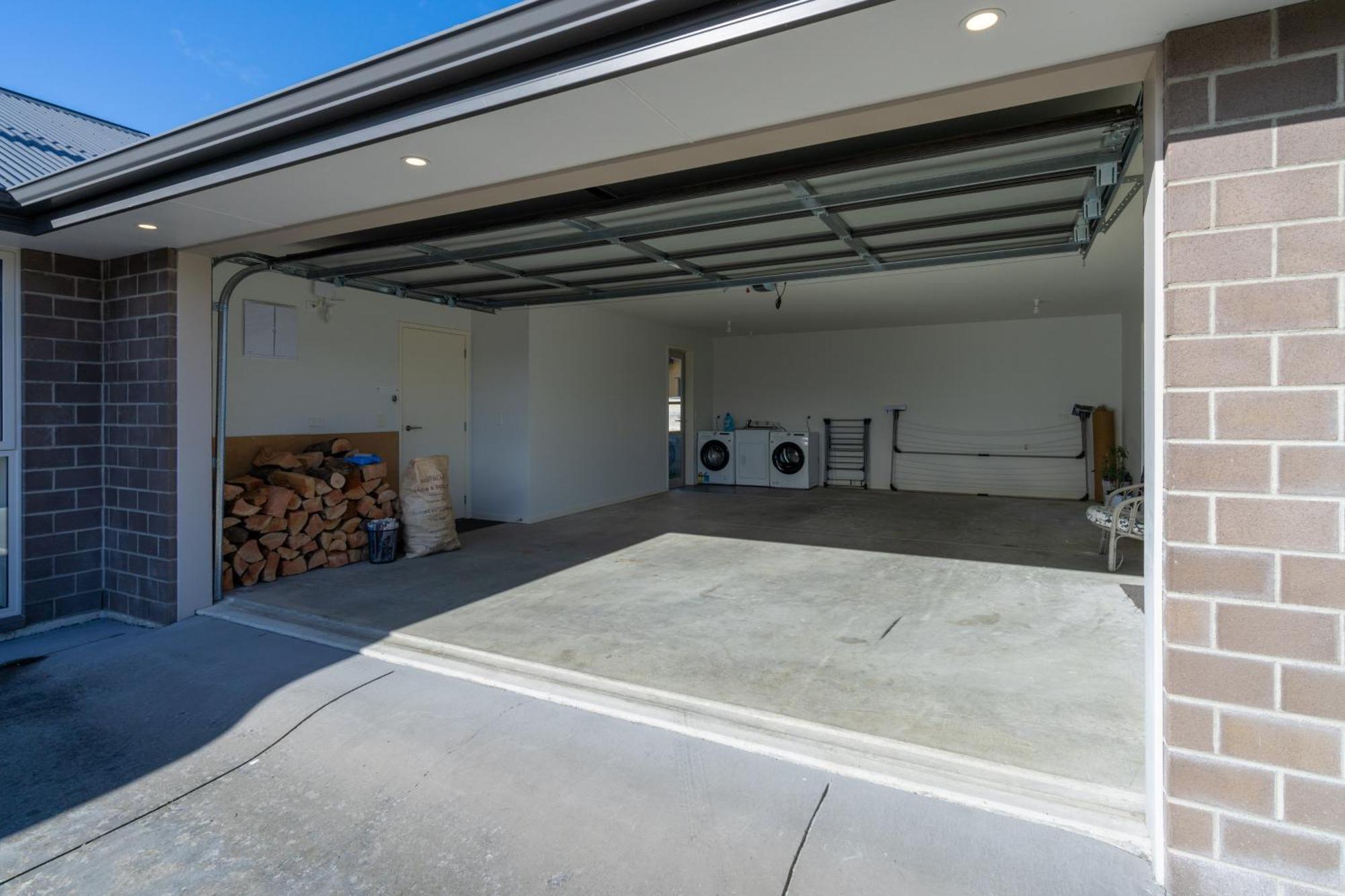 Cozy Haven - Te Anau Holiday Home Exterior photo
